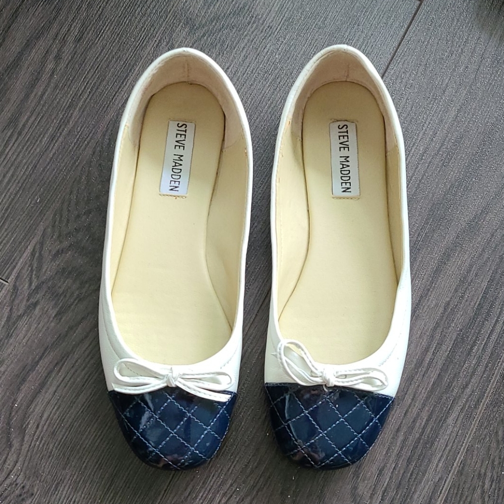 Steve Mdden flats